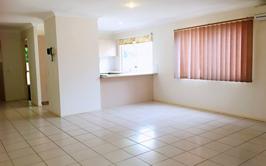 NEW CARPET WITH AIR CONDITIONER HOME!!! FANTASTIC LOCATION & RESORT STYLE LIVING